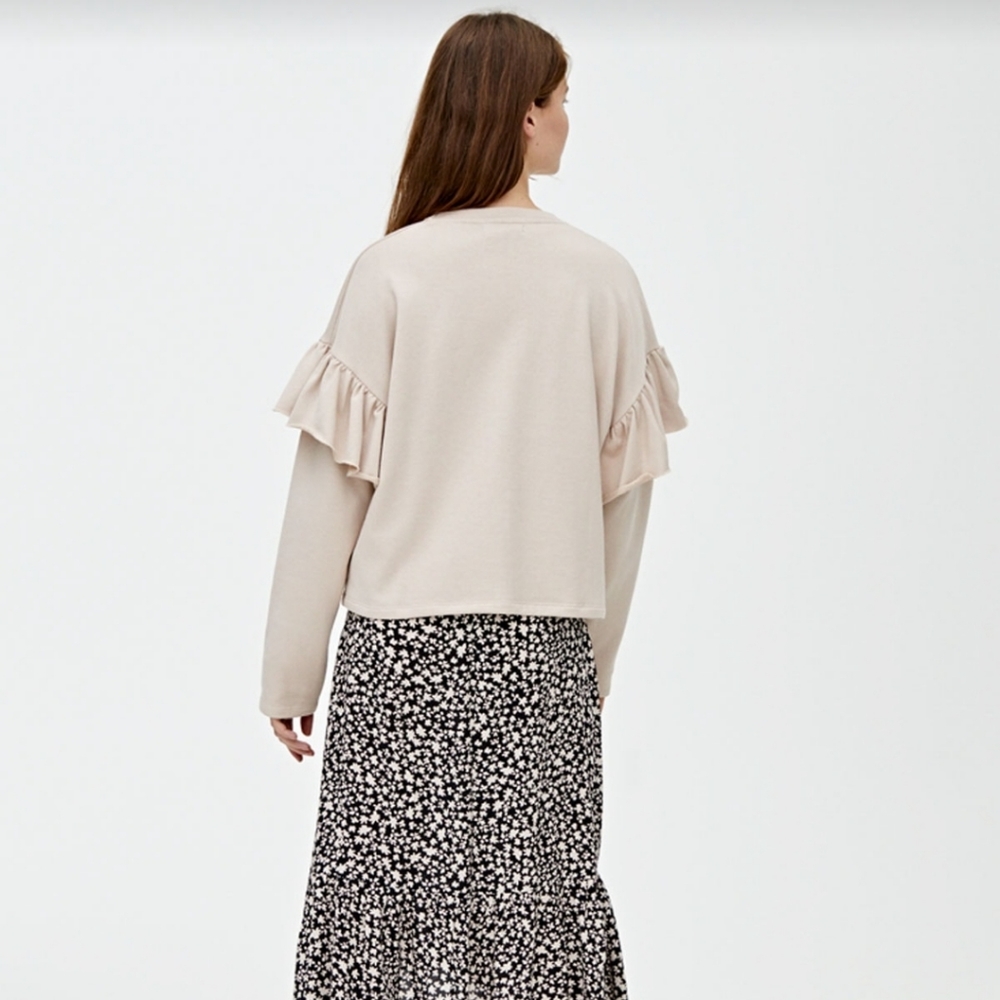 WIDE RUFFLE BASIC SWEATSHIRT - Picture 4 of 6